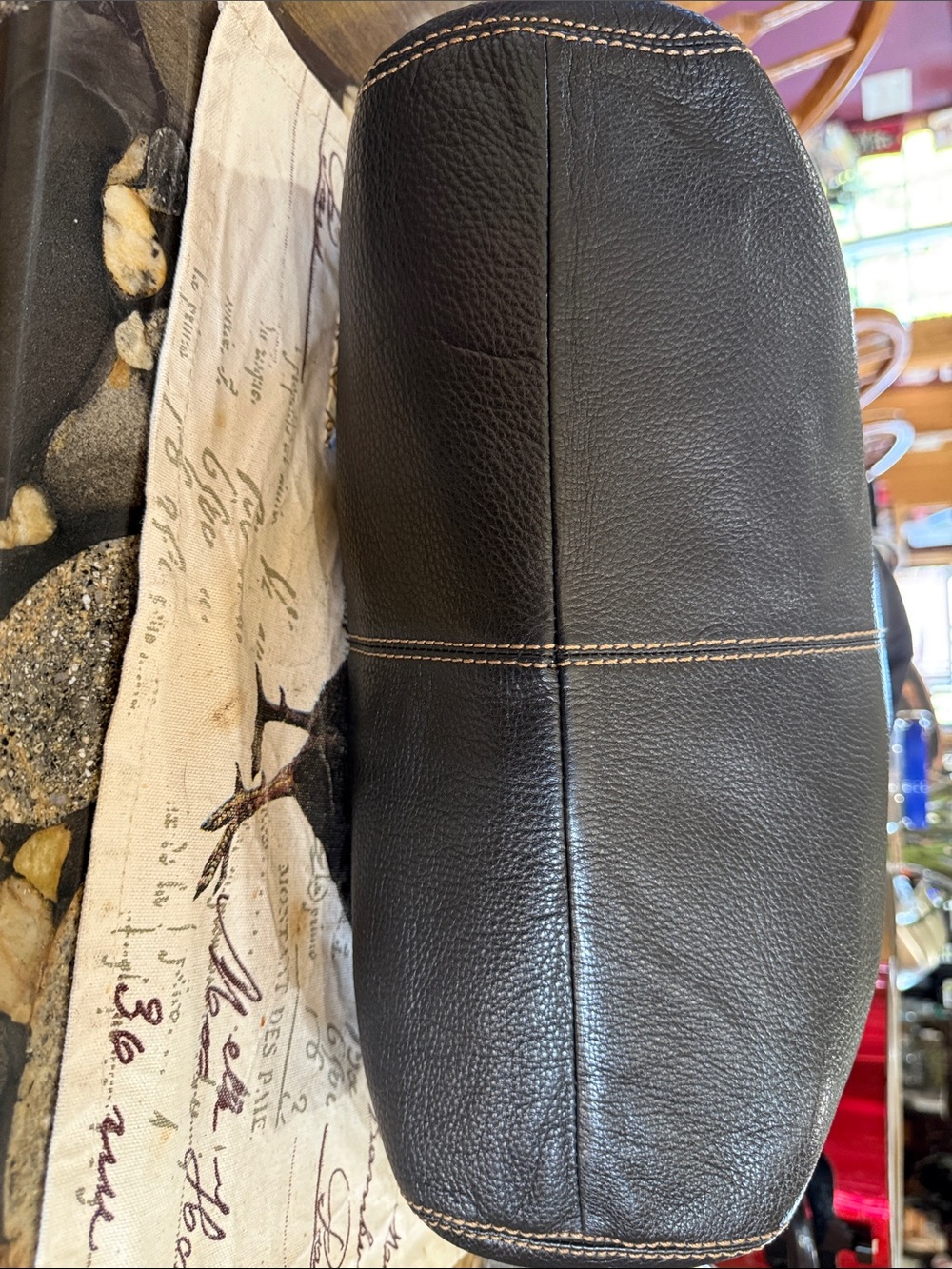 Oryany Beautiful Black Leather Shoulder Bag with Gold Hardware - Picture 2 of 3